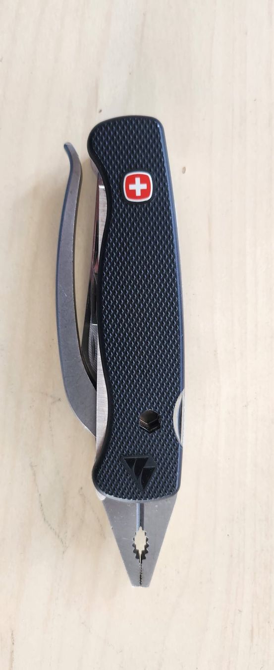 Wenger Couteaux de poche: Wenger Grip Multifunktionstool – Neuf (Voir description) à Kilchberg ZH par jul_d2j2 4