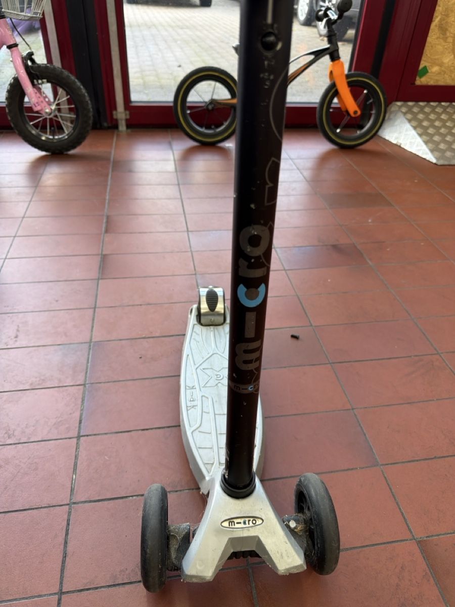 Micro Kickboard: Micro kickboard – D'occasion à Dübendorf par BAGAG 1