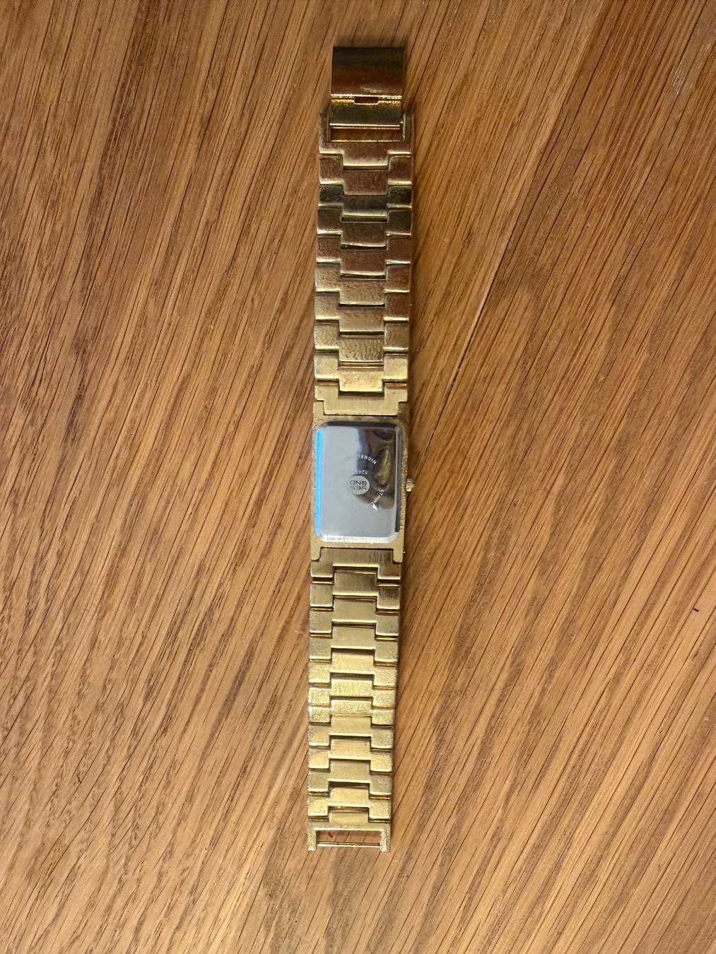 Orologi: Damenuhr goldfarben mit Strasssteinen – Usato da Zürich venduto da Herbion1 2