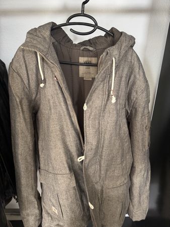 Winterjacke von Vans, Grösse L, Top Zustand!