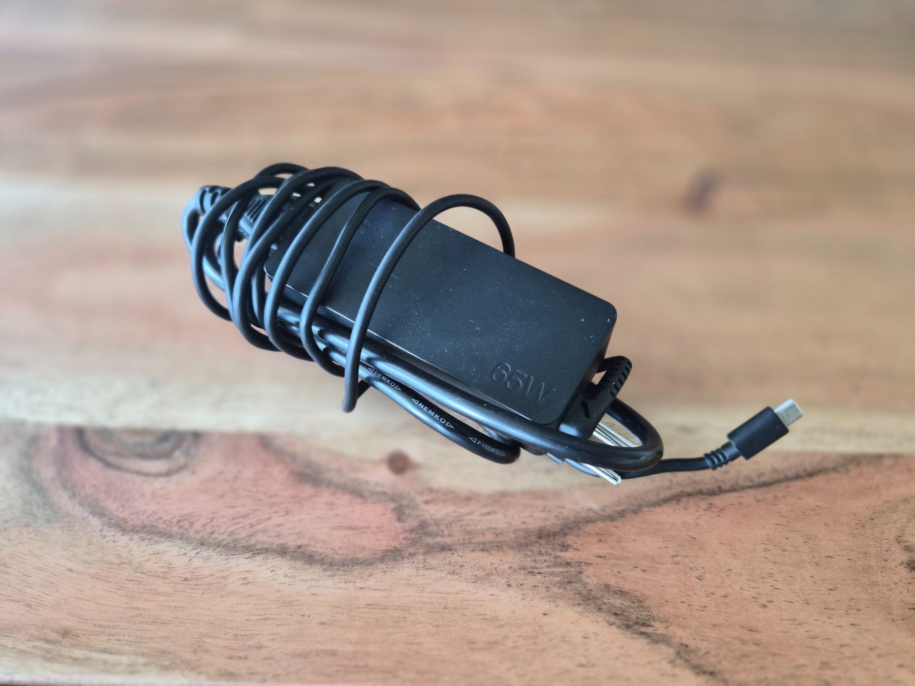 Ladegerät: Netzteil 65W mit USB-C Stecker – Gebraucht aus LUZERN von 6O15