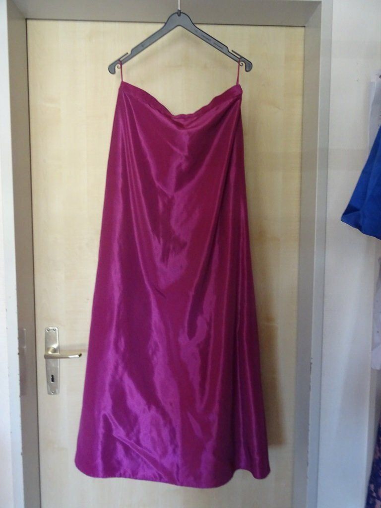 Vestiti: 2-teiliges Festkleid 38 Abendkleid – Usato da Andelfingen venduto da estark 5