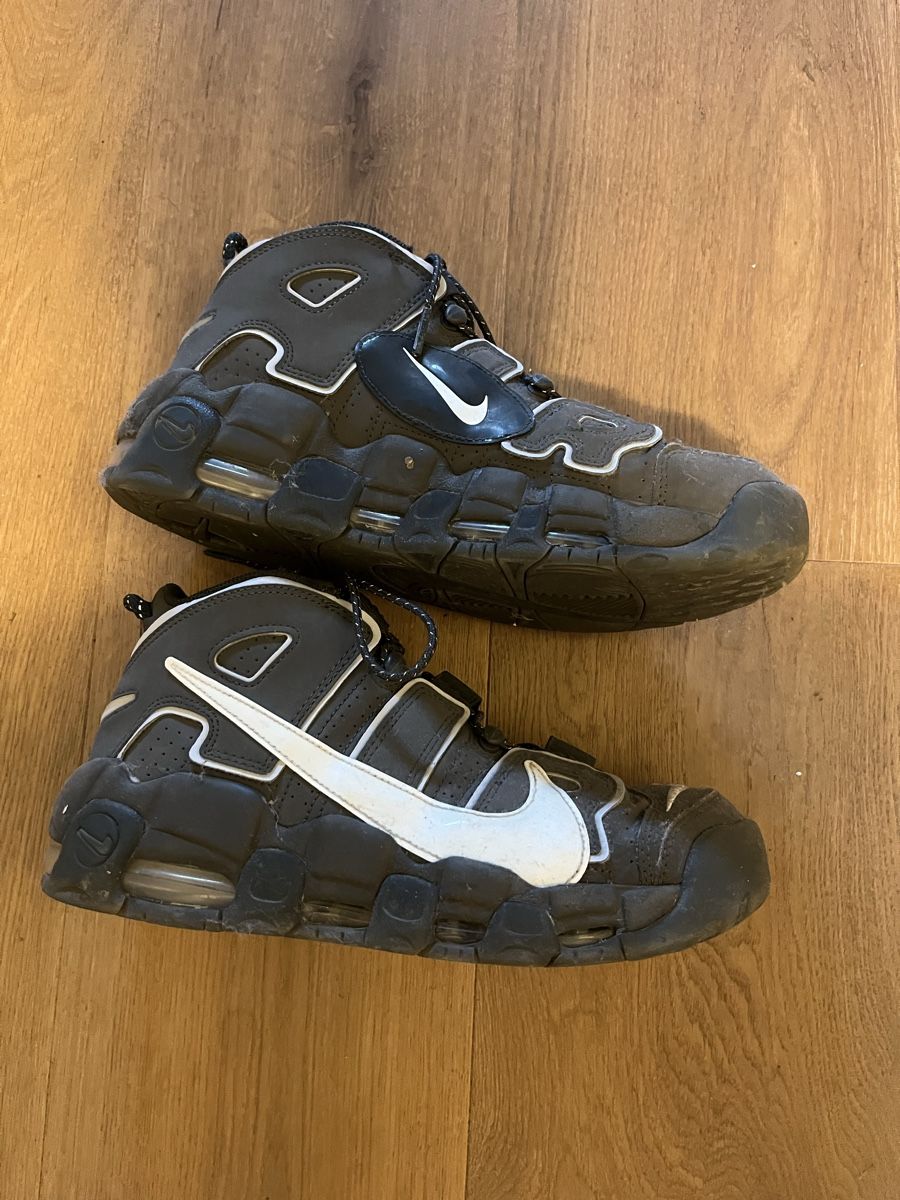 Nike Scarpe da uomo: Nike Uptempo – Usato da Balzers venduto da liv_wzl8 1