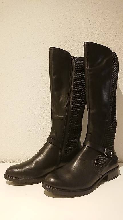 Tamaris Scarpe da donna: Tamaris Stiefel schwarz, Grösse 41 – Usato da Boswil venduto da carfur 1