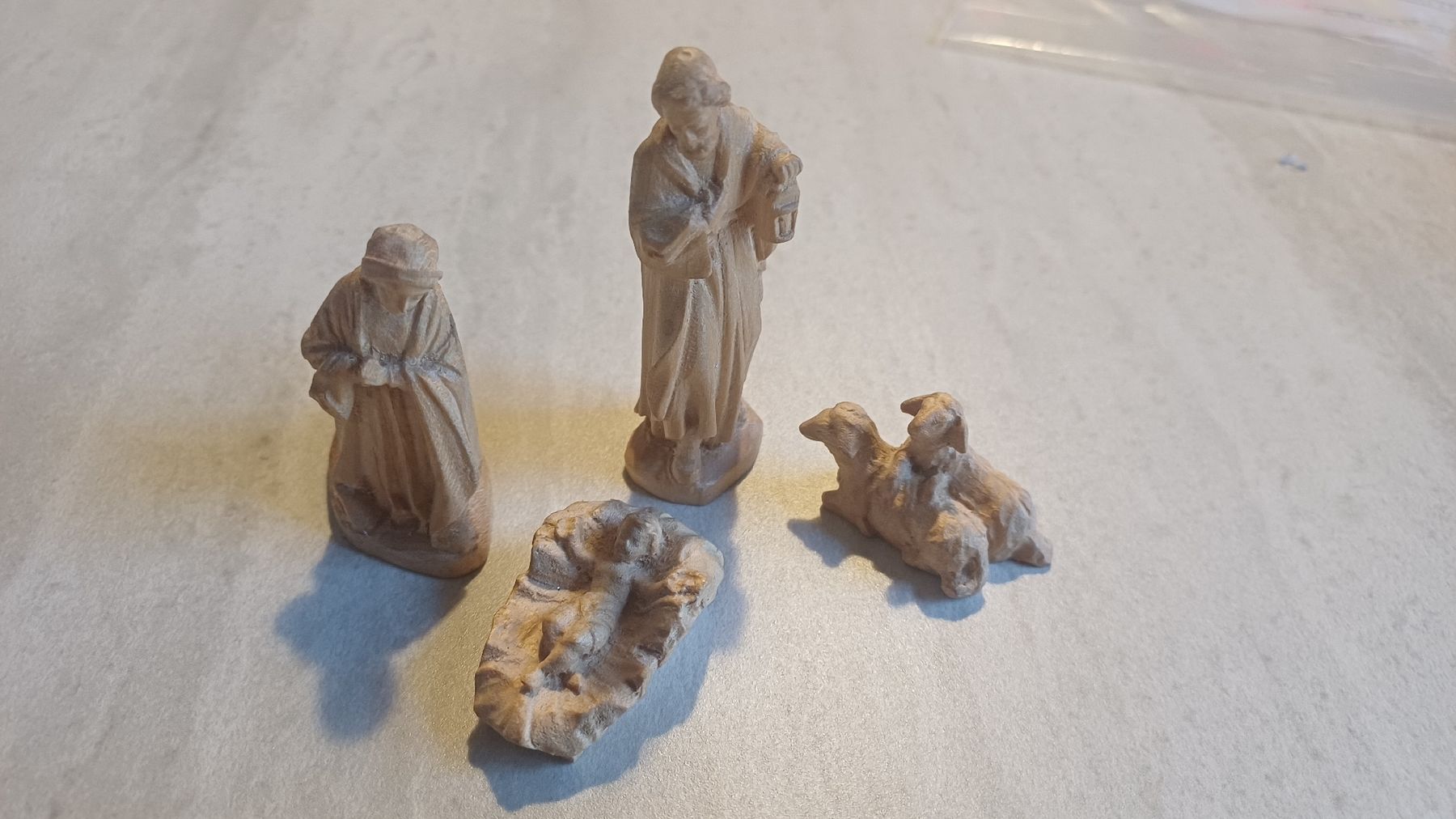 Statuette: Schöne Krippenfiguren aus Holz  – Usato da Flawil venduto da Pinkmalibu 6