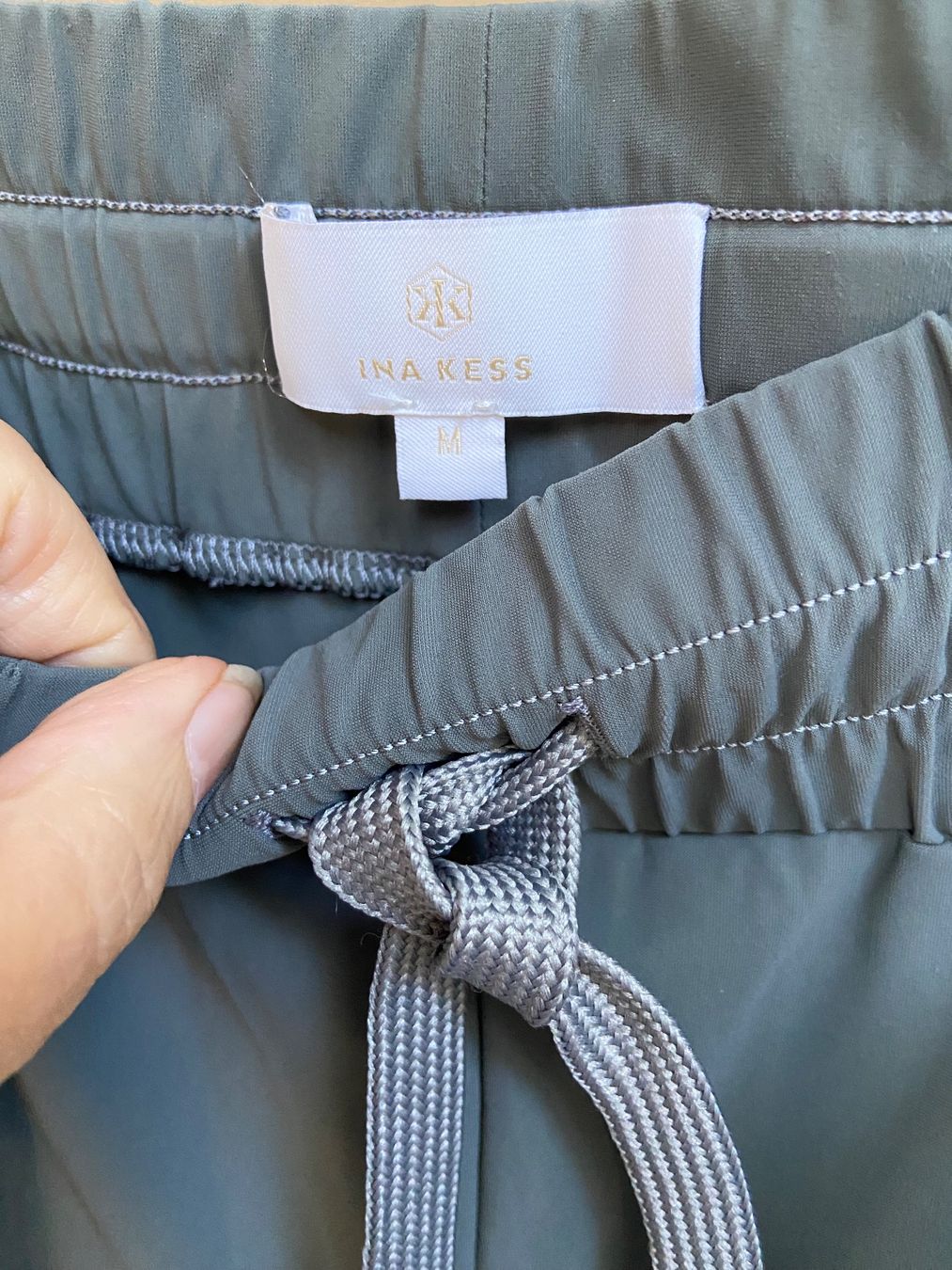 Ina Kess Pantaloni: Ina Kess - Hose M -  0liv Track PANTS - – Usato da Cham venduto da Mira10