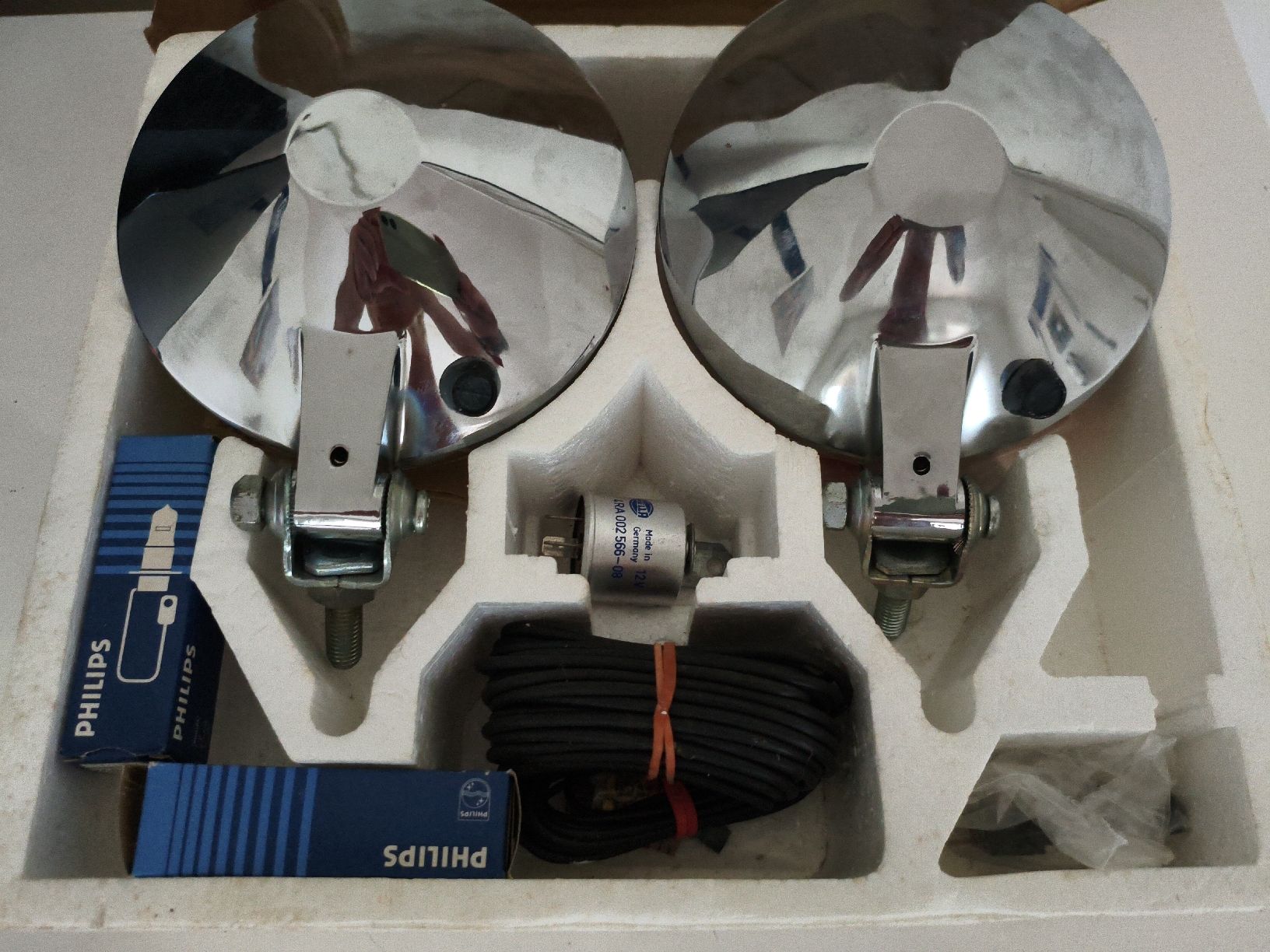 Hella Scheinwerfer: Hella Halogen Set 140 – Neu (gemäss Beschreibung) aus Stans von thomin8989 1