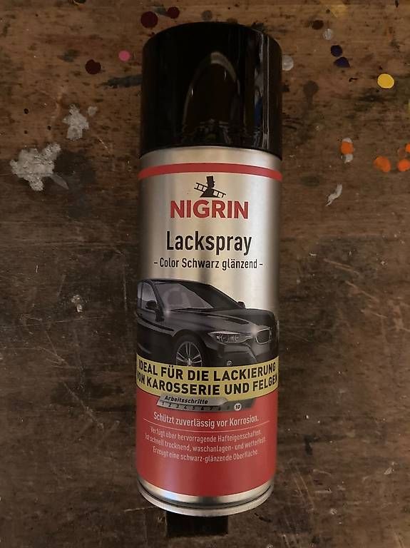 Colori: Nigrin Lackspray schwarz glänzend 400ml – Usato da Pfeffikon LU venduto da willi2012d