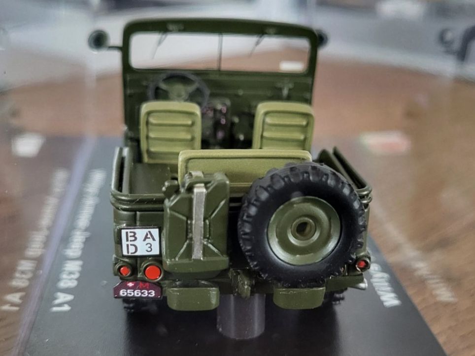 Modellini d'auto: Willys Jeep M38A1 Schweizer Armee 1:43 ACE – Usato da Rothrist venduto da Juana5 3