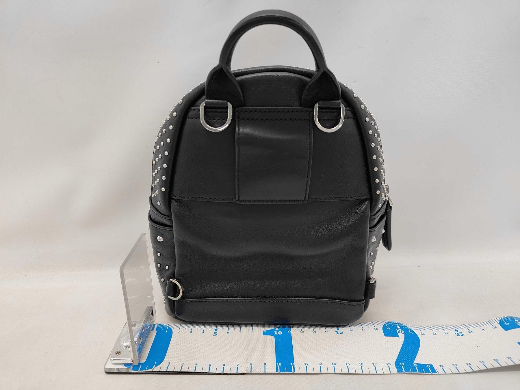 Mcm Zaini: MCM Black Leather Mini Studded Stark-Bebe Boo Backpack – Usato da St. Gallen venduto da Love_Luxury 1