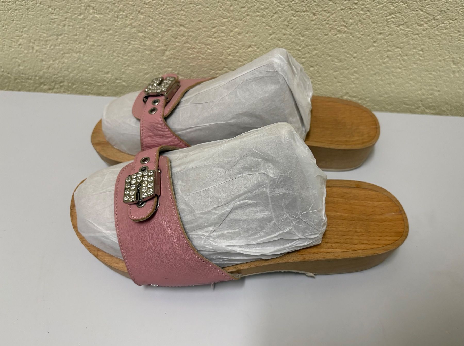 Scarpe da donna: Schuhe / Sandalen Gr.41 – Usato da Basel venduto da tif_m2h6