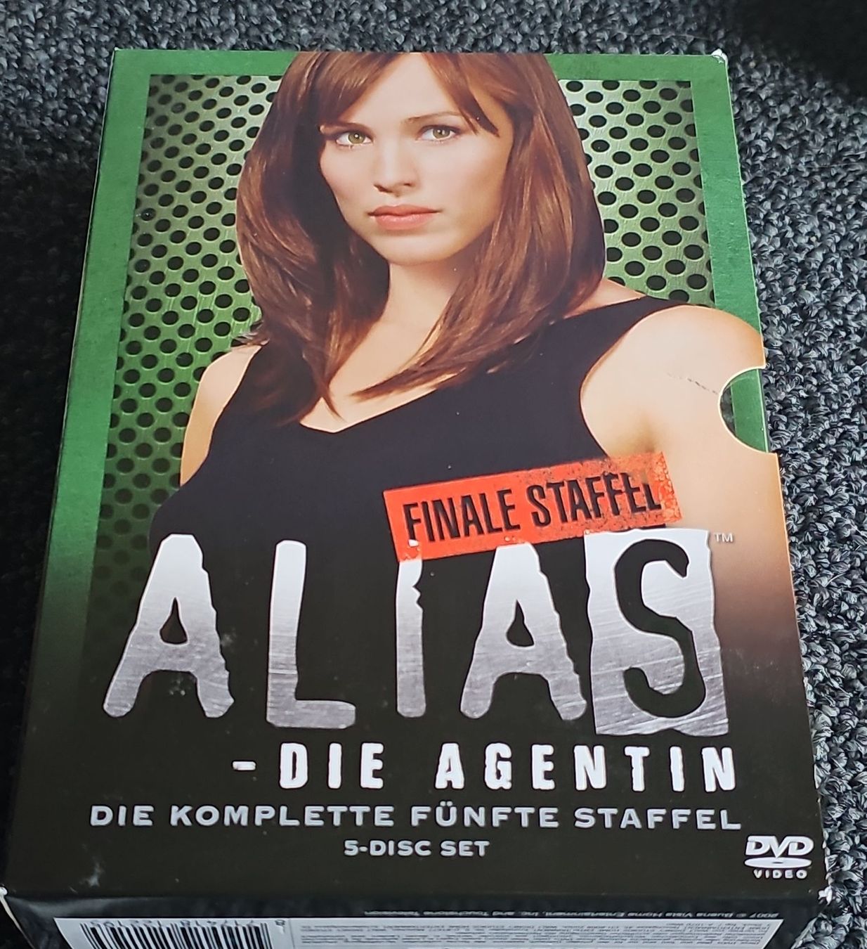Tutti i DVDs: Alias - Die Agentin, Komplette fünfte Staffel  – Usato da Ruswil venduto da jan_bxl5