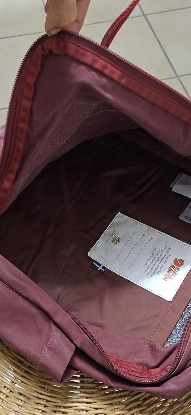 Fjällräven Zaini: Fjällräven Rucksack Beere  – Usato da Männedorf venduto da Spargeluno 2
