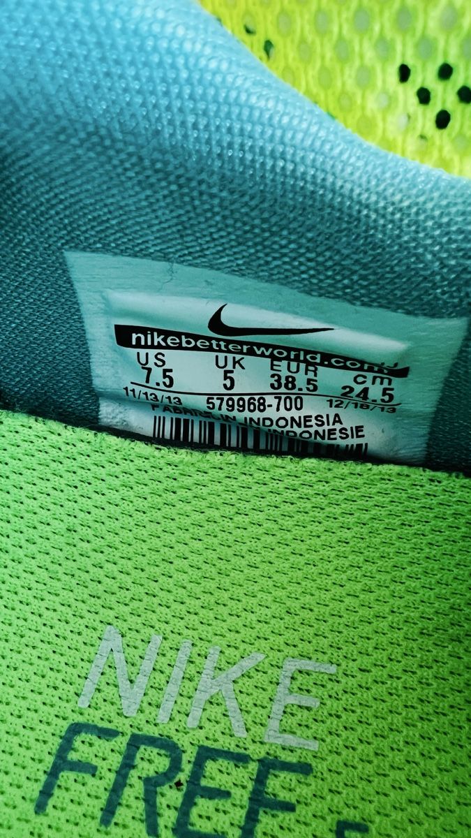 Nike Scarpe da donna: NIKE / UNDER ARMOUR SPORTSET – Nuovo e nell'imballaggio originale da Jona venduto da Lili.lou 4