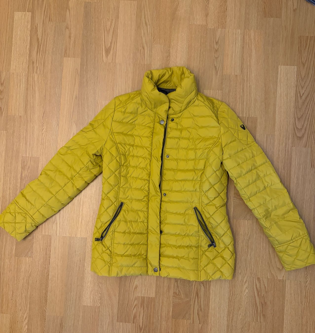 Fuchs Schmitt Giacche: Steppjacke FUCHS SCHMITT gelb – Nuovo (secondo la descrizione) da Oberweningen venduto da Achille.3