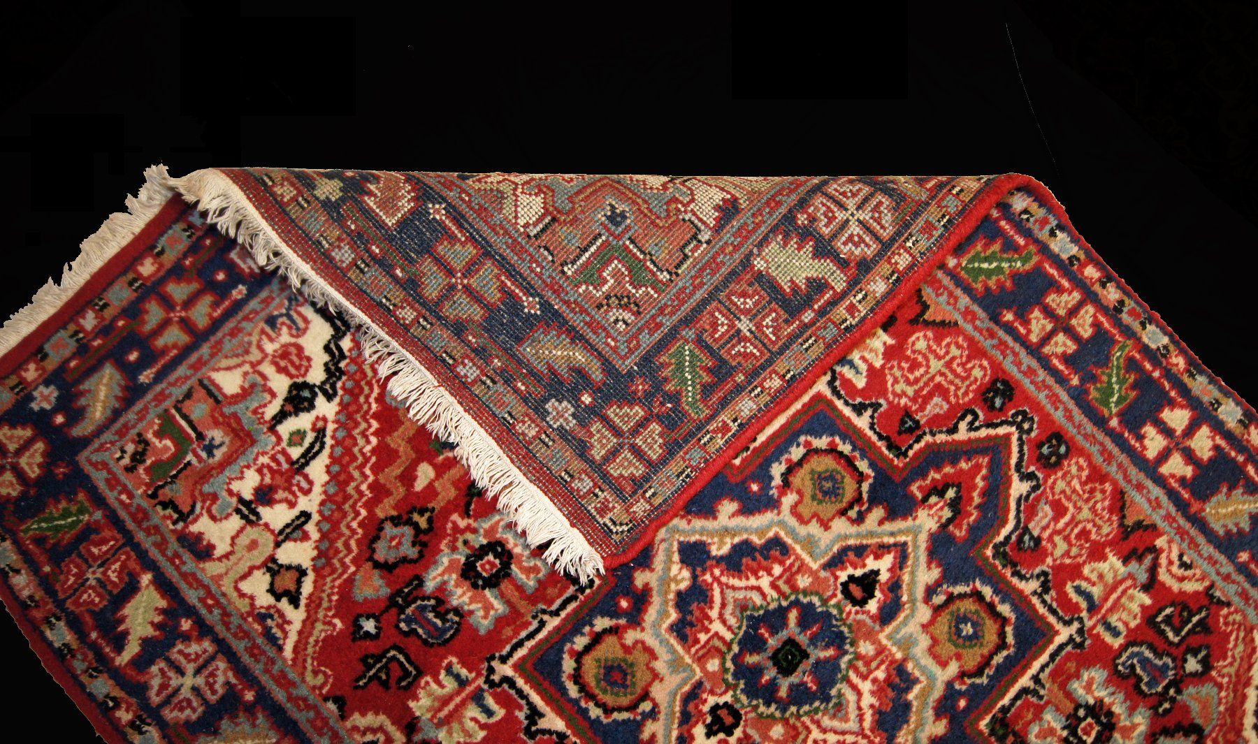 Teppiche: Orientteppich Heritz aus gepflegtem Haushalt – Gebraucht aus Geroldswil von ARTEFACTO 9
