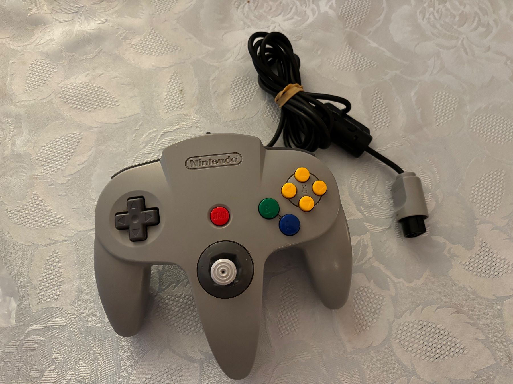 Controller: Original Nintendo 64 Controller – Usato da Frenkendorf venduto da Fionchen