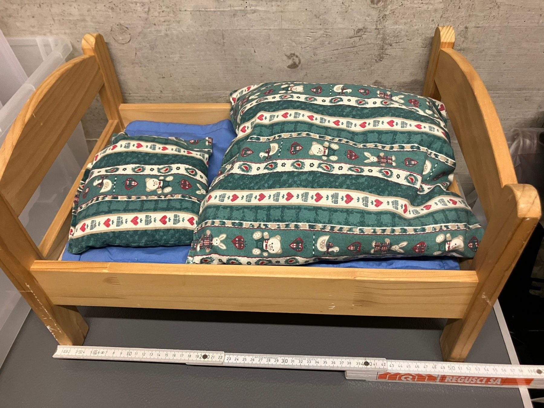 Giocattoli: Letto di legno per bambole – Usato da Melano venduto da H-Sara 2