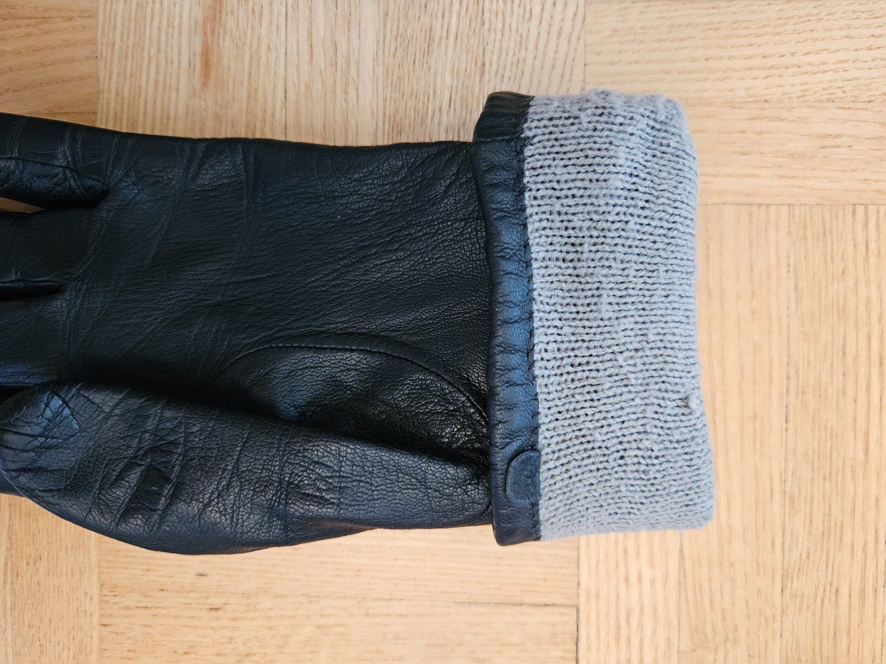 Handschuhe & Handstulpen: Klassiker Leder Handschule Gr 6 – Gebraucht aus Regensdorf von bus_dn2t 4