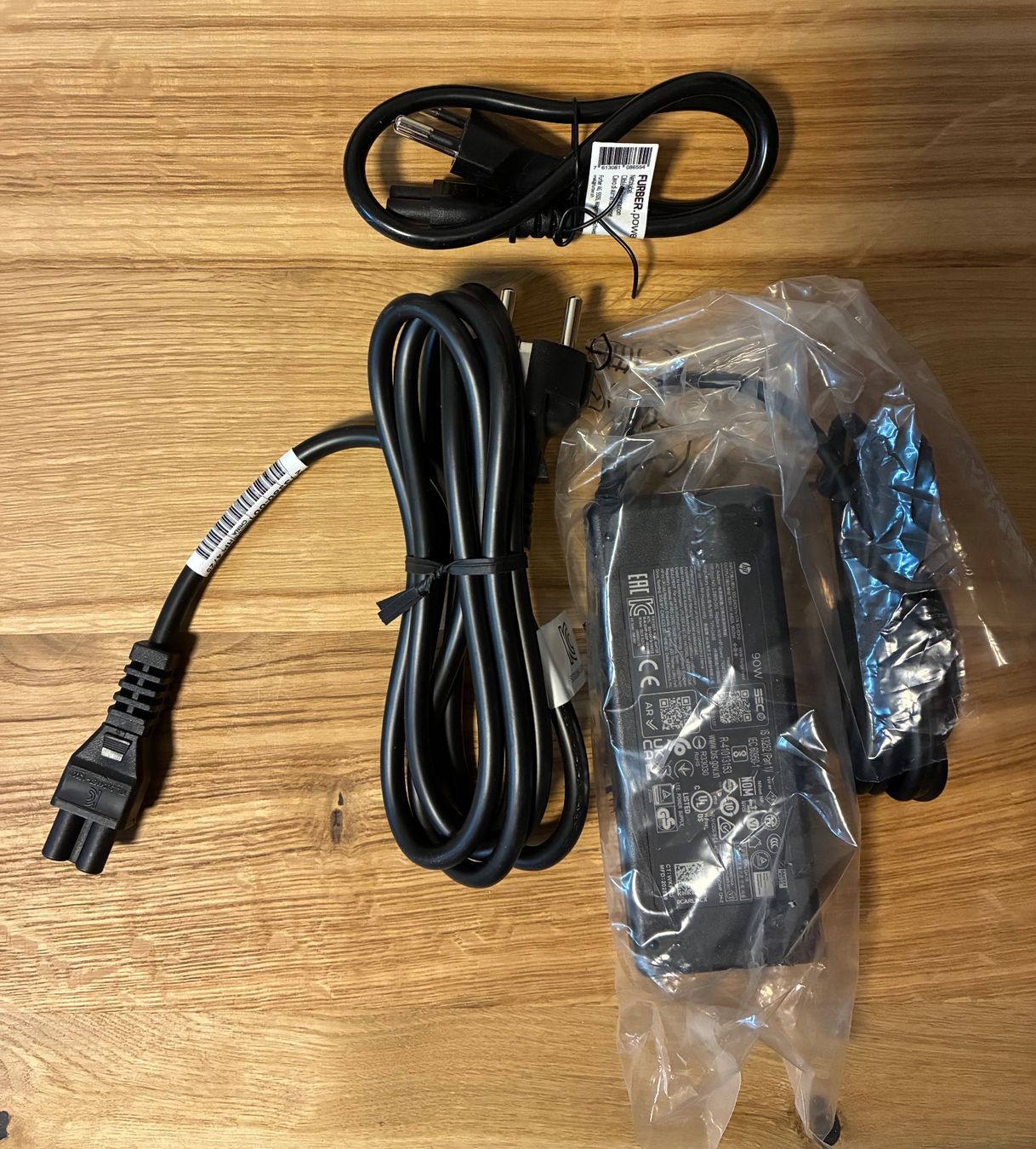 Hewlett Packard Chargeur: HP Laptop Ladekabel 90W – Neuf (Voir description) à Thun par kna_q57l 1