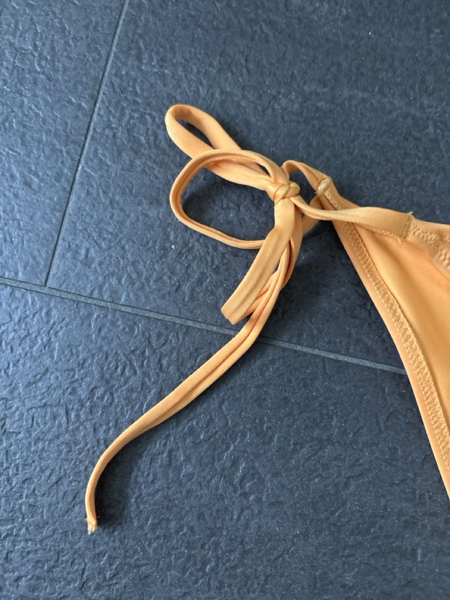 Badekleider & Bikinis: Bikinihose S 36 – Gebraucht aus Sarnen von leonie.vera 1