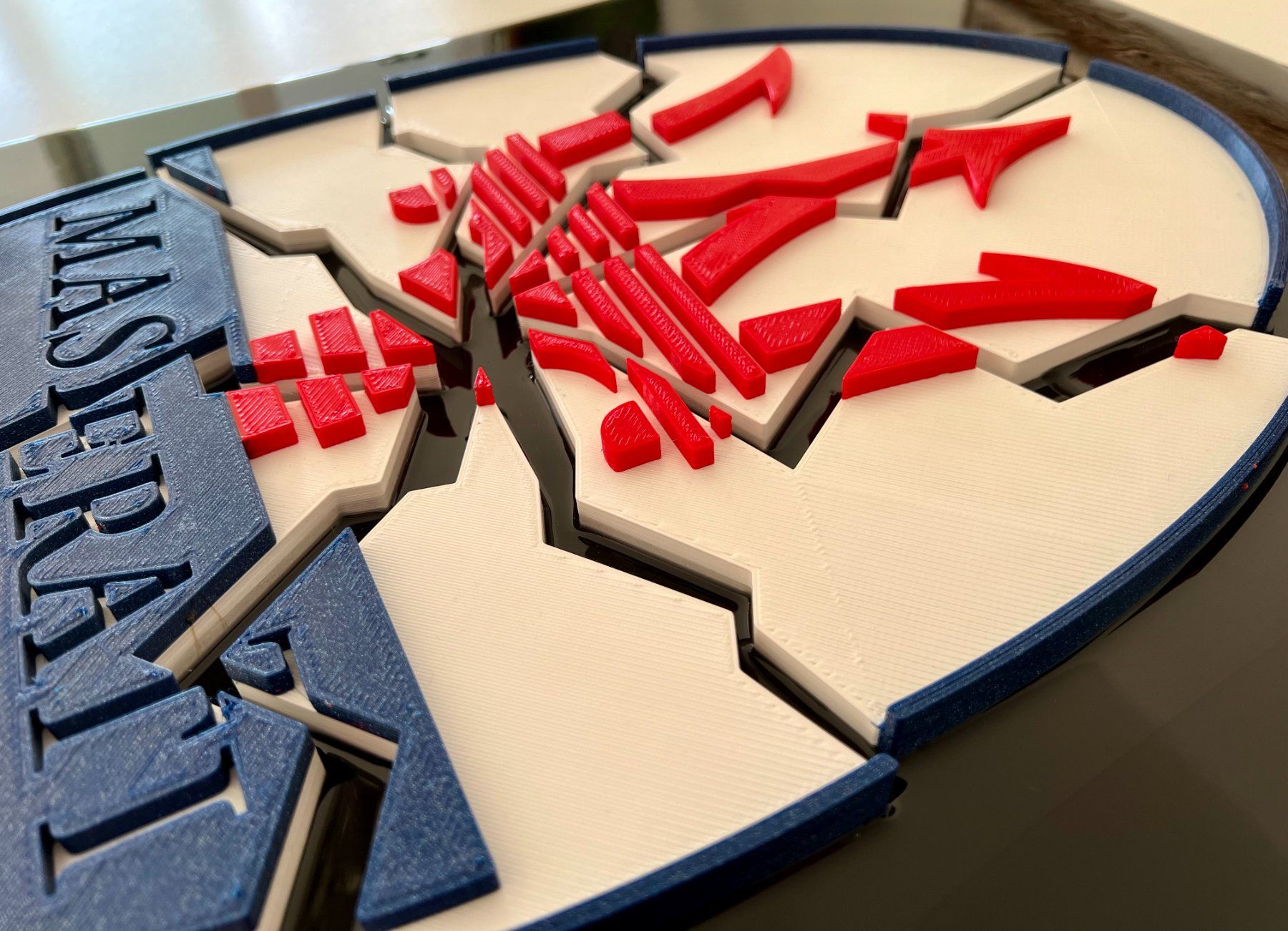 Dipinti: MASERATI CRASH 3D print artwork - Ltd.01/49 with Certificate – Nuovo e nell'imballaggio originale da Le Mont-sur-Lausanne venduto da luxurylover 3