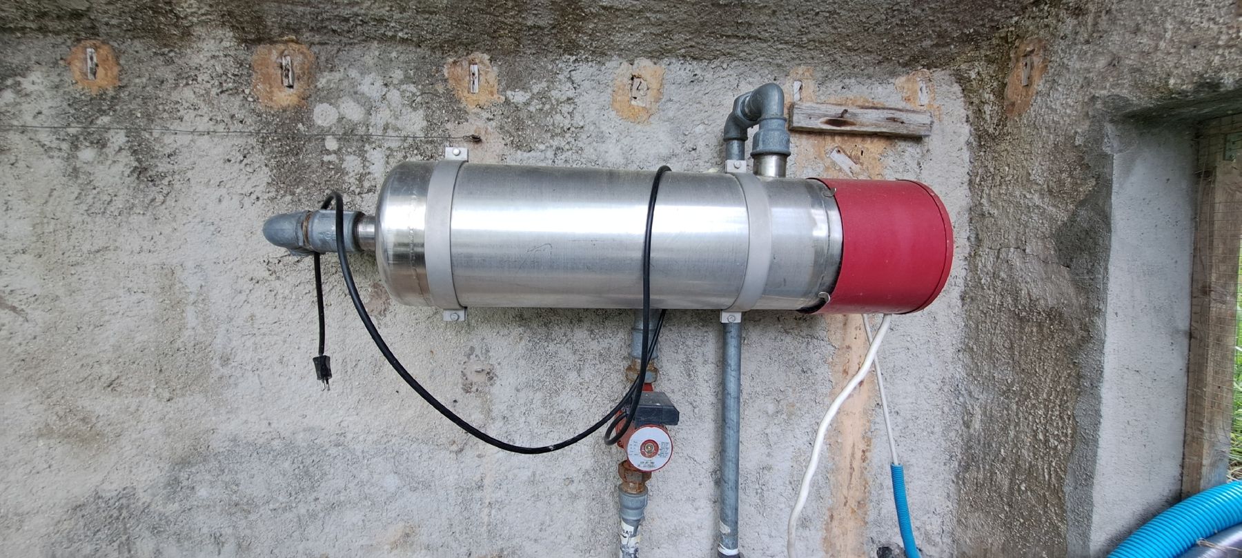 Sanitari: chauffe eau 10kw avec rallonge – Usato da Tavannes venduto da Williseba74 1