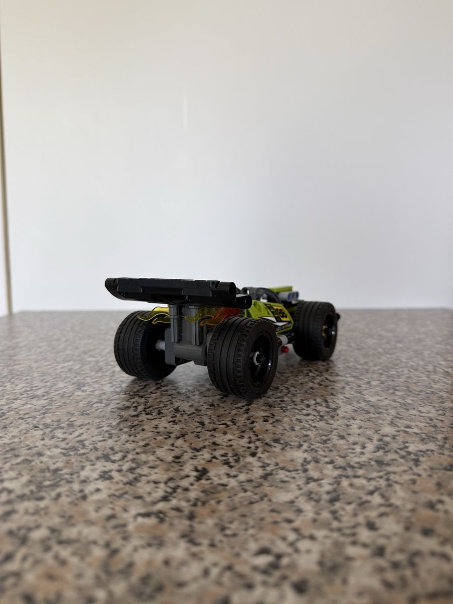 Lego Kit di costruzioni: LEGO Technic Auto guter Zustand – Usato da Wädenswil venduto da dom_pz5d 2