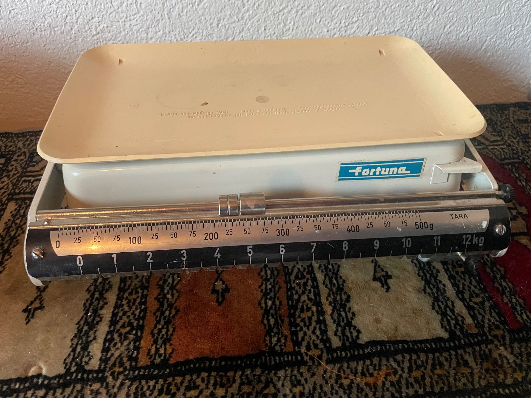 Balances de cuisine: Alte Küchenwaage – D'occasion à Obergösgen par Rromi1