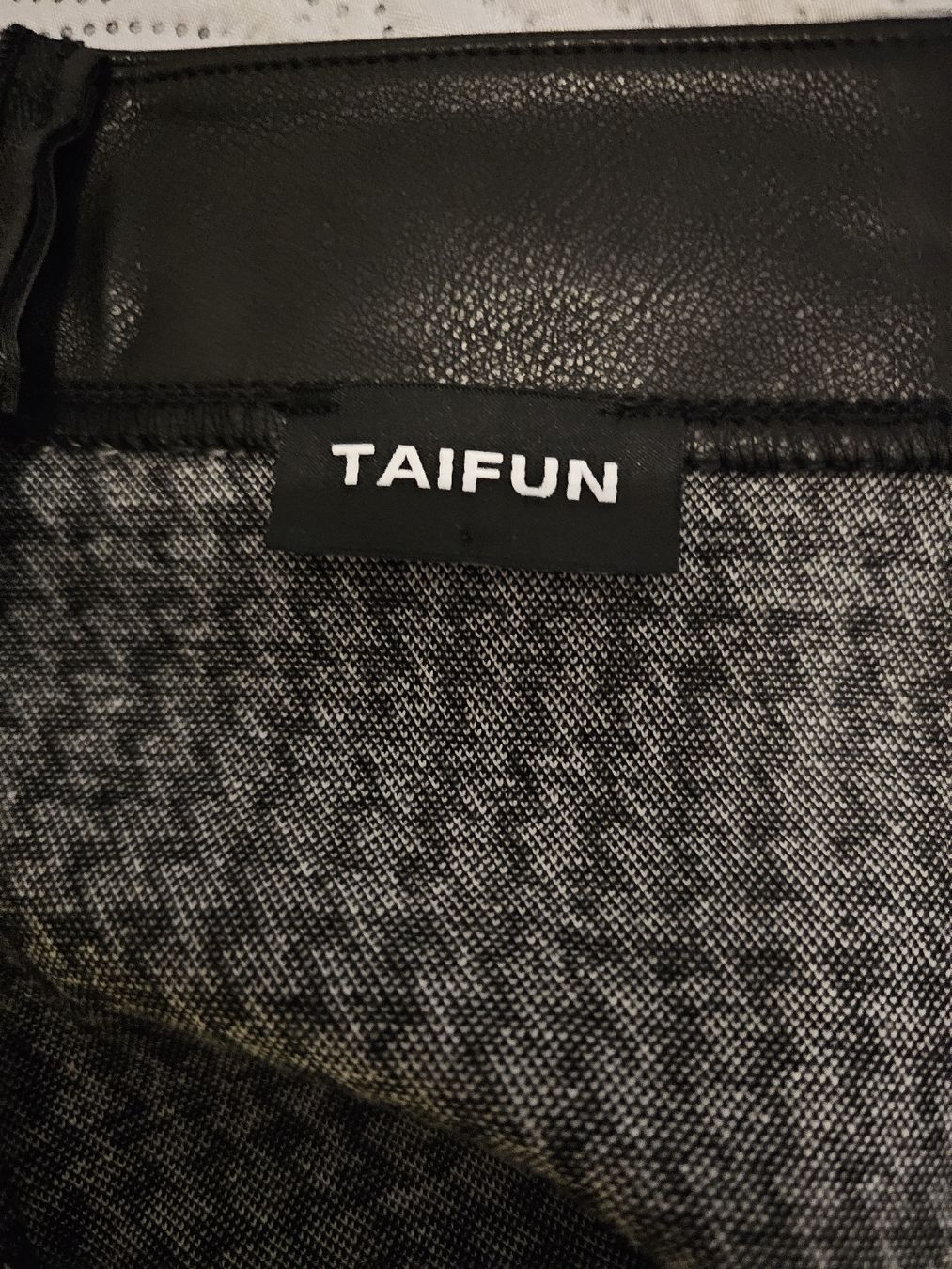 Taifun Gonne: Jupe crayon Taifun T.44  Bureau Chic – Nuovo (secondo la descrizione) da Tecknau venduto da Anadias 2