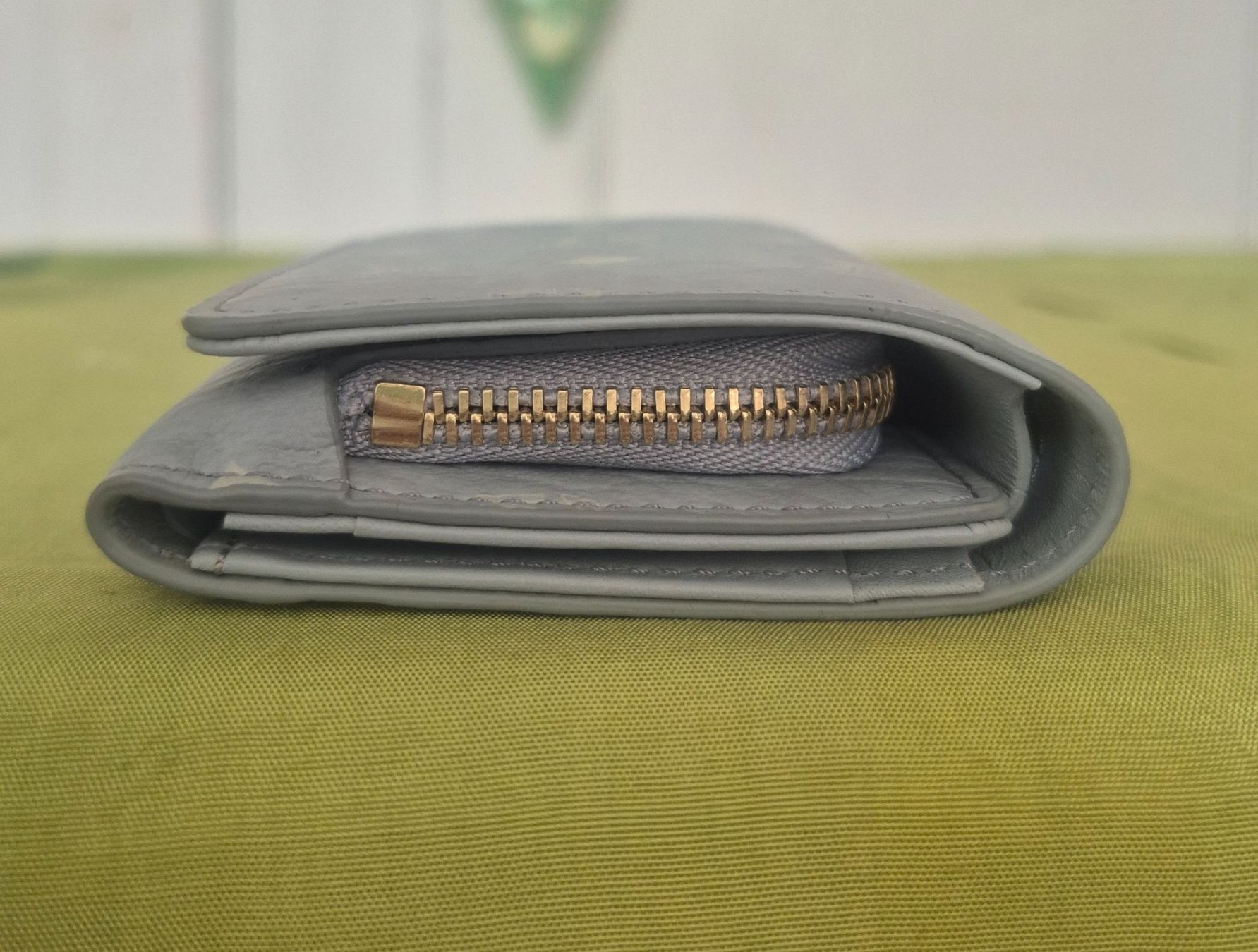 Mcm Portamonete: MCM Portemonnaie – Nuovo (secondo la descrizione) da Dottikon venduto da Pega7 4