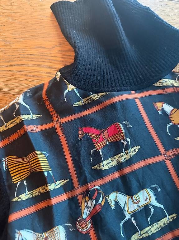 Maglioni & Felpe: HERMES VINTAGE PULLOVER XS/S – Usato da Schindellegi venduto da Poshanna 1