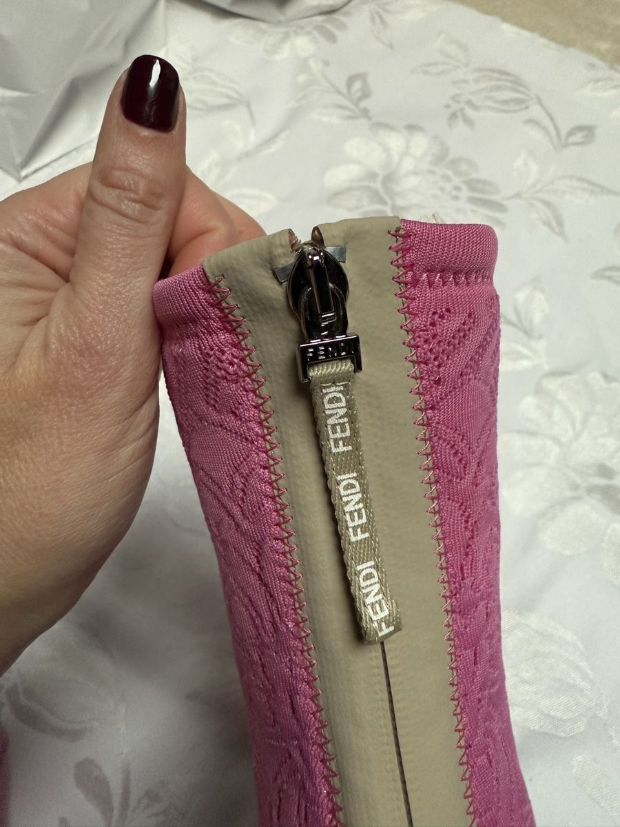 Fendi Scarpe da donna: Fendi boots new 37 1100$ – Nuovo (secondo la descrizione) da Barna venduto da orbuyorcry 5