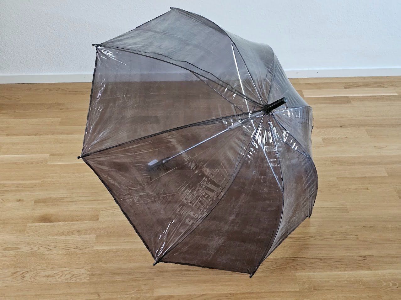 Regenschirme: Durchsichtige Regenschirme farbig Kunstoffgr. – Gebraucht aus Baden von rob_grh6 1