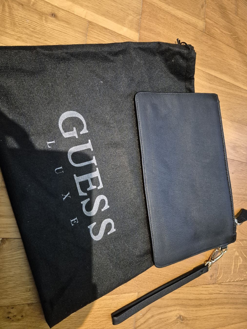 Guess Taschen für Damen: Neue Guess Luxe Clutch – Neu (gemäss Beschreibung) aus Küssnacht am Rigi von Patty1993 2