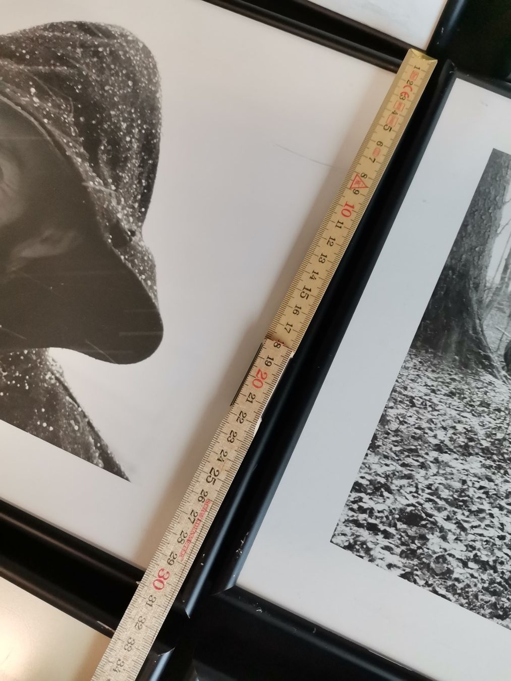 Cornici: Schwarze Bilderrahmen aus Aluminium, Steckrahmen, Bilderrahm – Usato da Wiedlisbach venduto da materialkreislauf 1