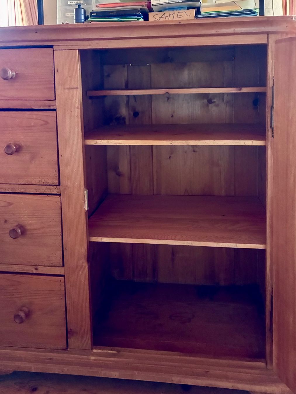 Commodes: Antikes Gänterli – D'occasion à Pfäffikon ZH par pitbrun 2
