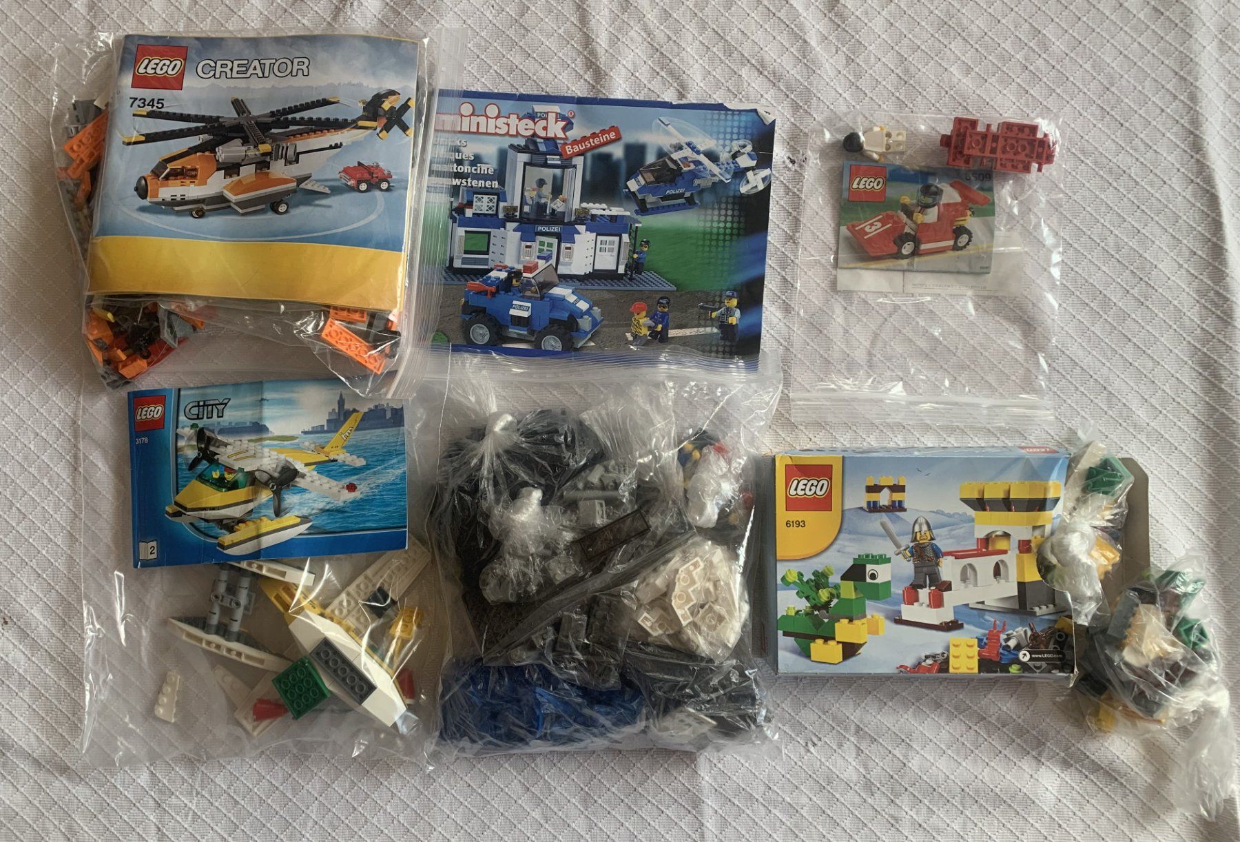 Lego Spielzeuge: Viel Lego grob nach Farben und Formen sortiert – Gebraucht aus Jonen von Sumbrella 2
