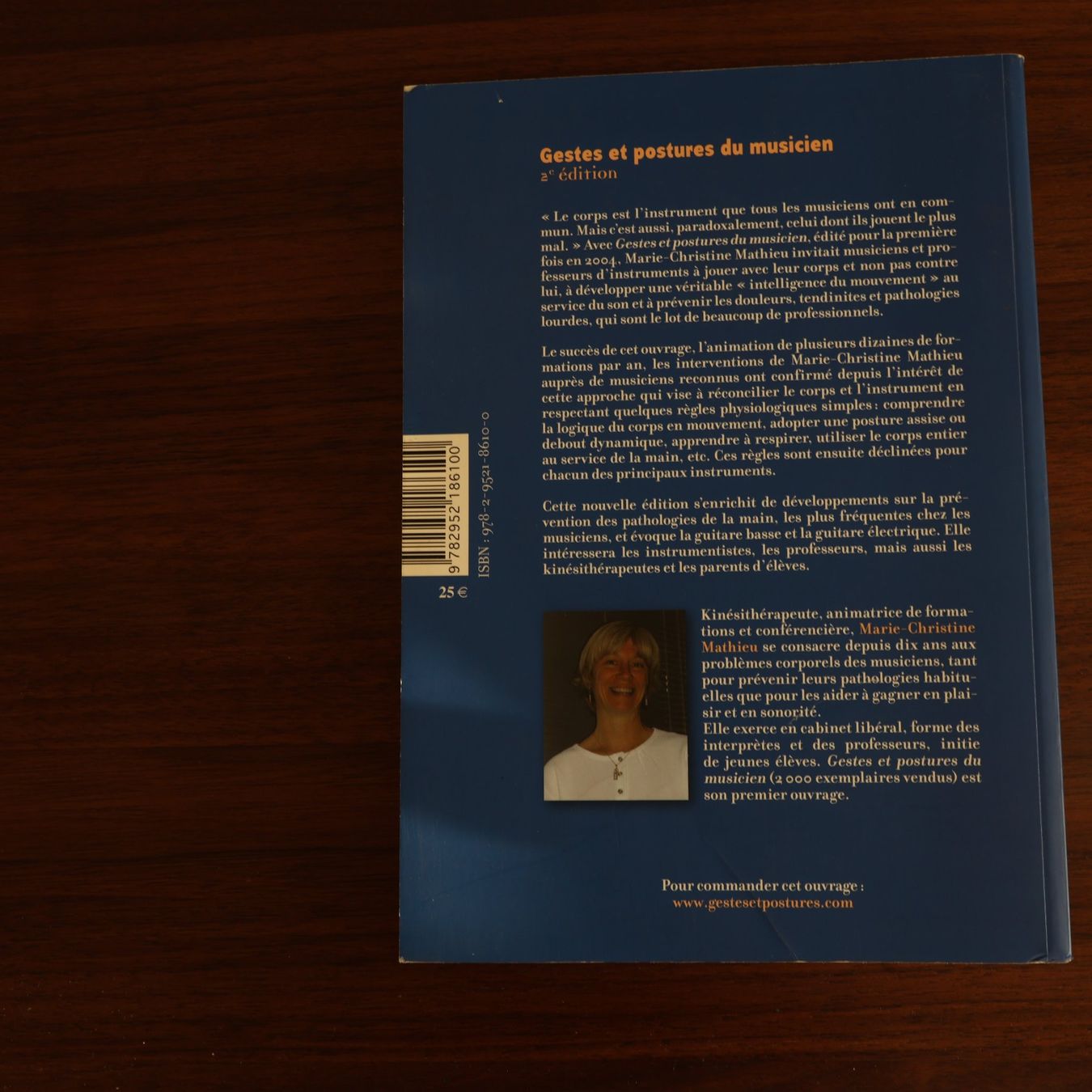 Libri: Livre "Gestes et postures du musicien" – Nuovo (secondo la descrizione) da Genève venduto da LiPhry 1