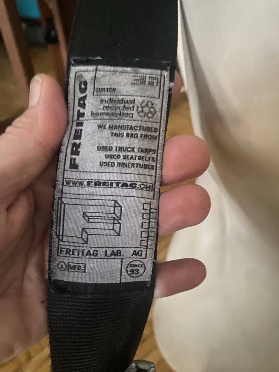 Freitag Taschen: Freitag Tasche – Gebraucht aus Langenthal von flower101 2