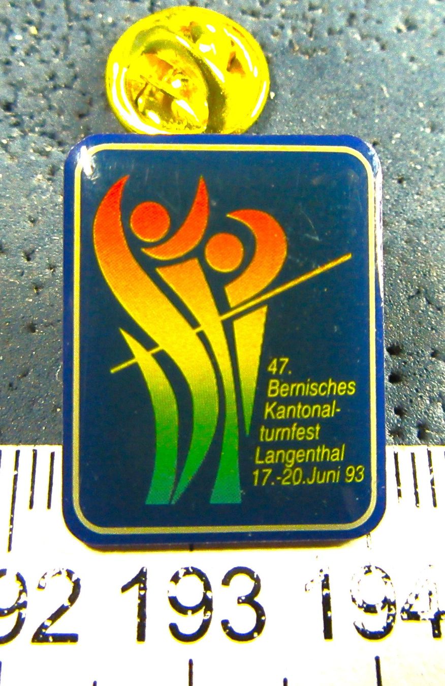Swiss Placchette & Badge: LANGENTHAL BE KANT. TURNFEST PIN – Usato da Ettingen venduto da Hausi4711