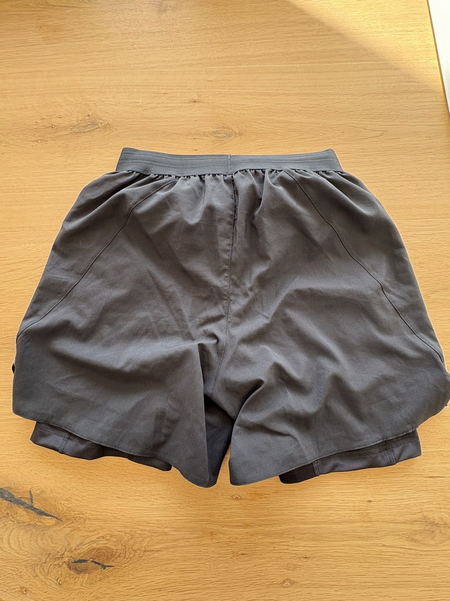 Adidas Pantaloni: Short 2n1 Adidas running - S  – Nuovo (secondo la descrizione) da Conthey venduto da ale_fwf2 1