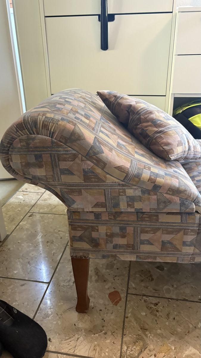 Liegen & Liegestühle: Chaise Lounge with Cushion Patterned Fabric – Gebraucht aus St. Margrethen SG von leo_lg9y 4