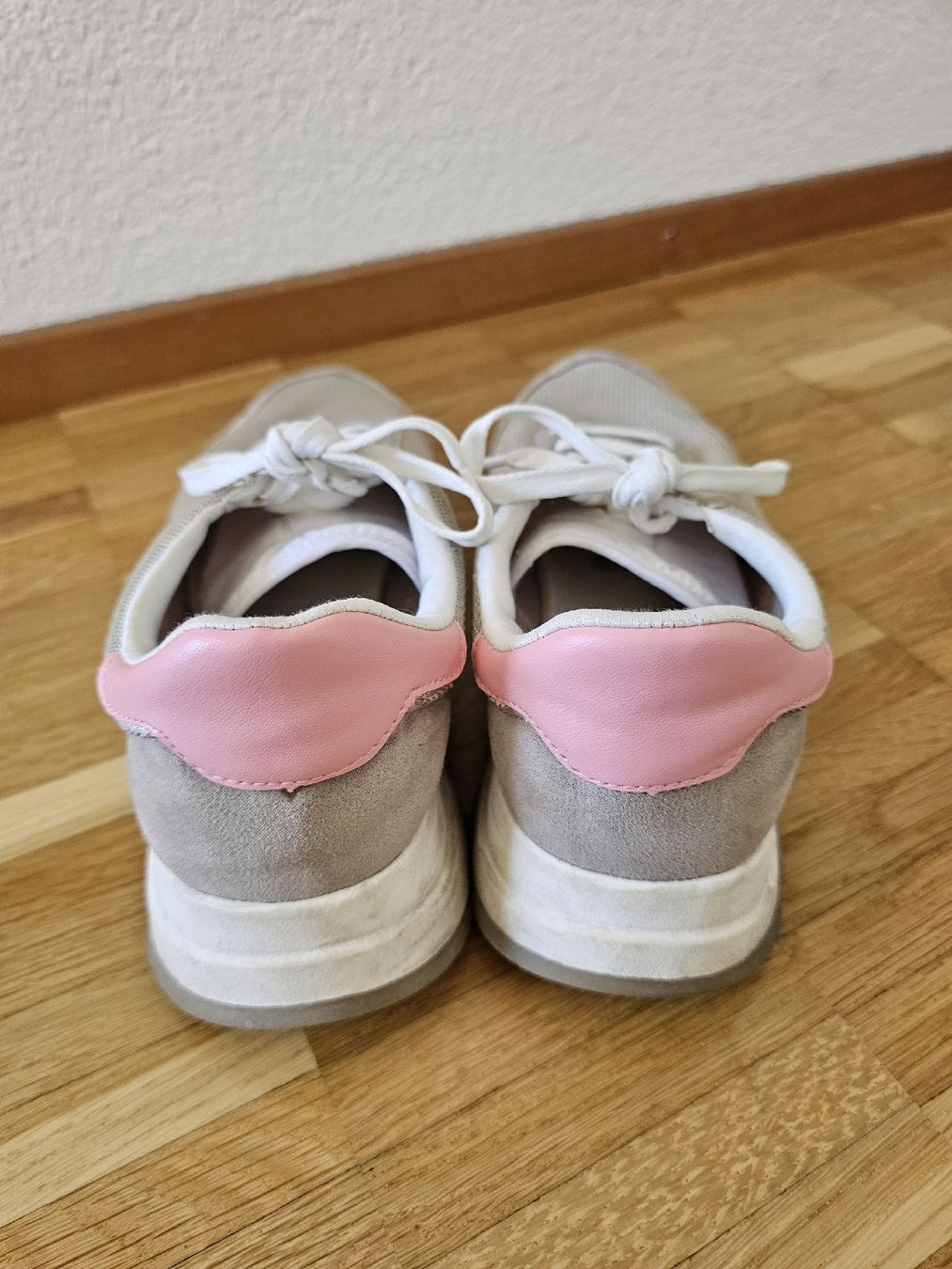 H&M Damenschuhe: H&M Damen Sneakers, Gr. 39, Beige/Rosa – Gebraucht aus St.Gallen von amaka01 3