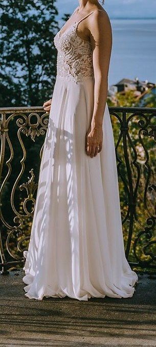 Kleider: Secondhand Brautkleid von Kotapska, Grösse 34-36 – Gebraucht aus Brunnen von Herzig-Brautmode 1