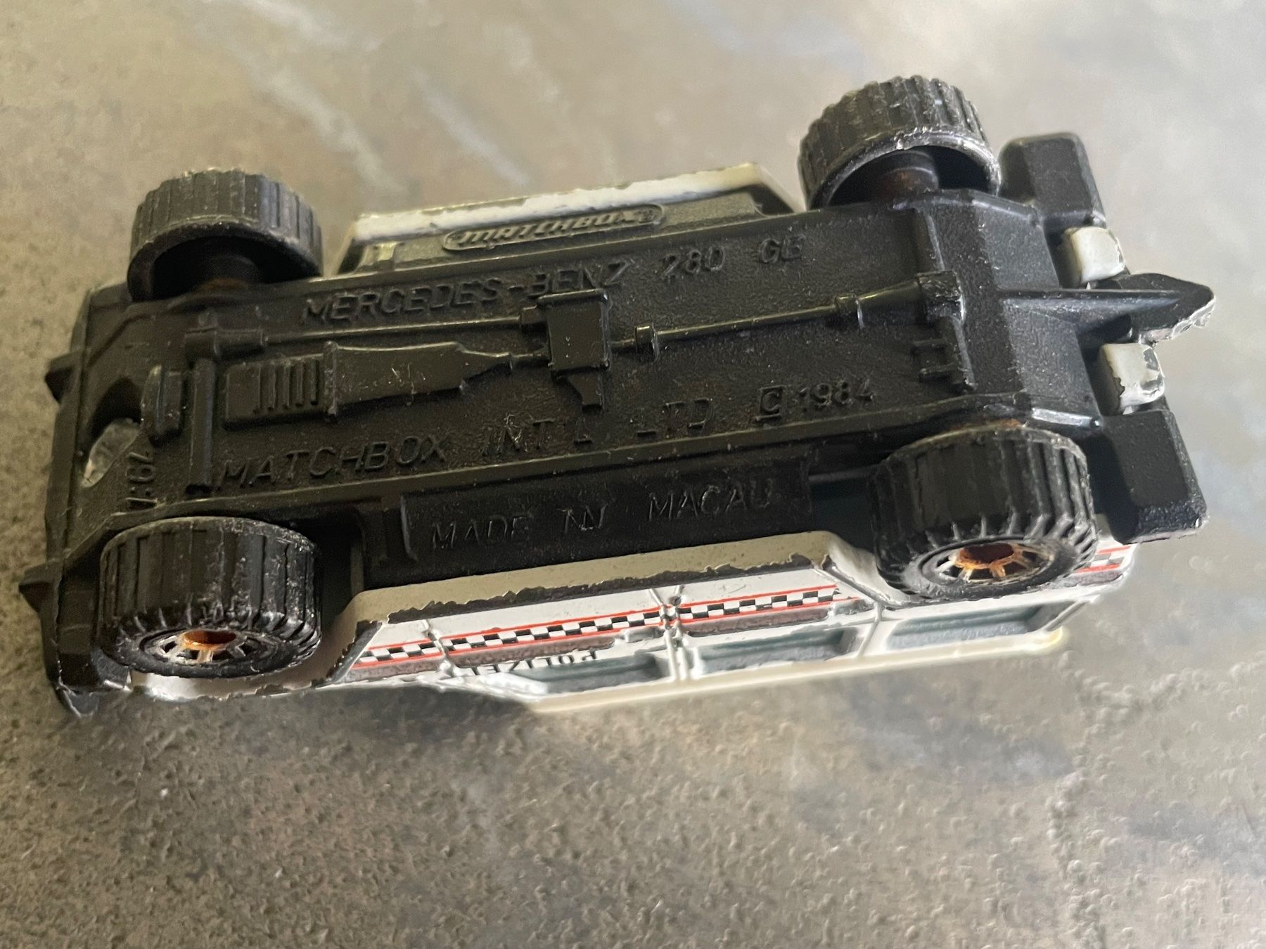 Matchbox Modellautos: Matchbox Mercedes Benz 280 – Gebraucht aus Volketswil von rubin74 4