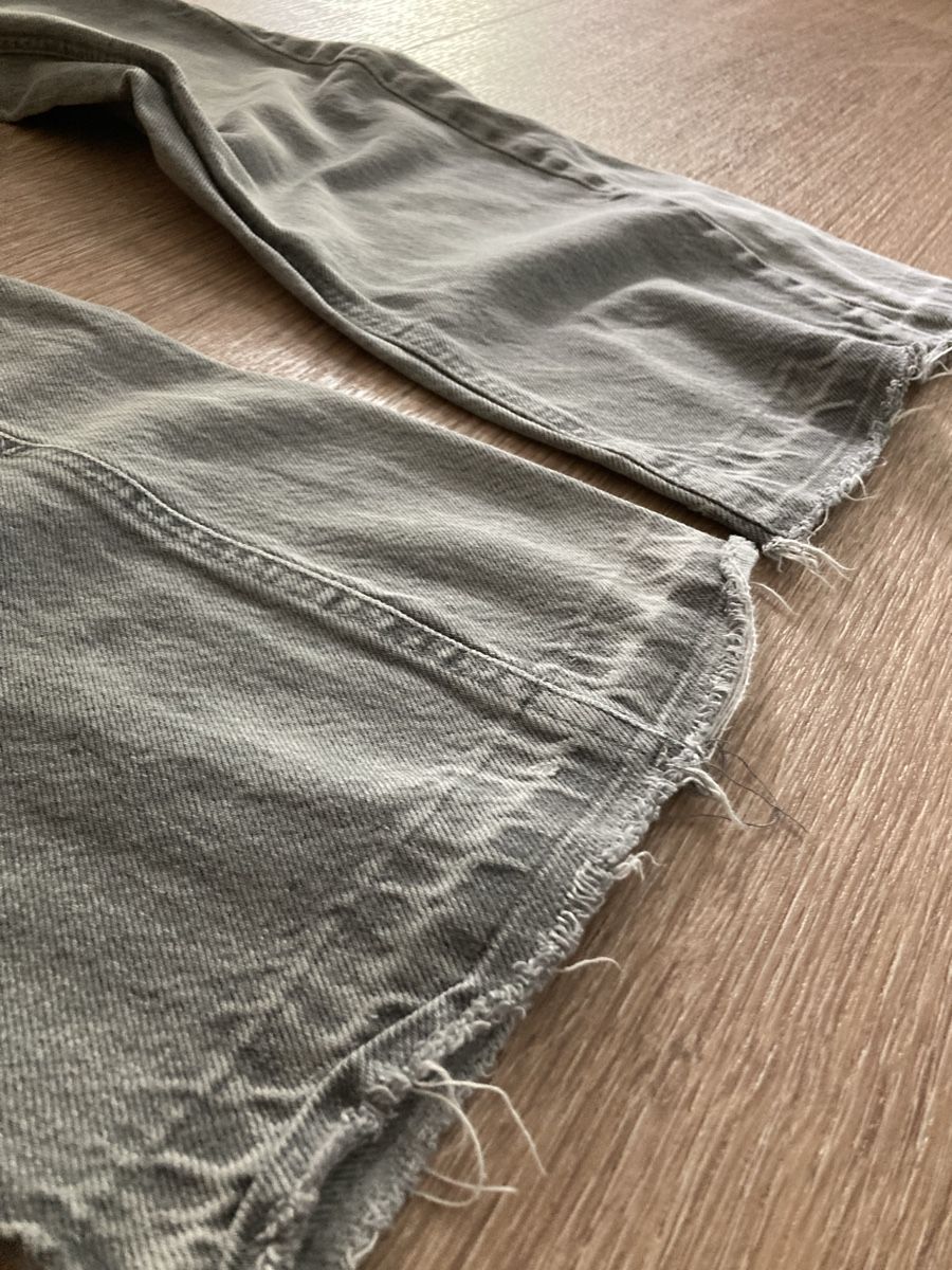 Zara Jeans: Zara Flared Jeans Gr.34 – D'occasion à Ettingen par rah_xgy9 1