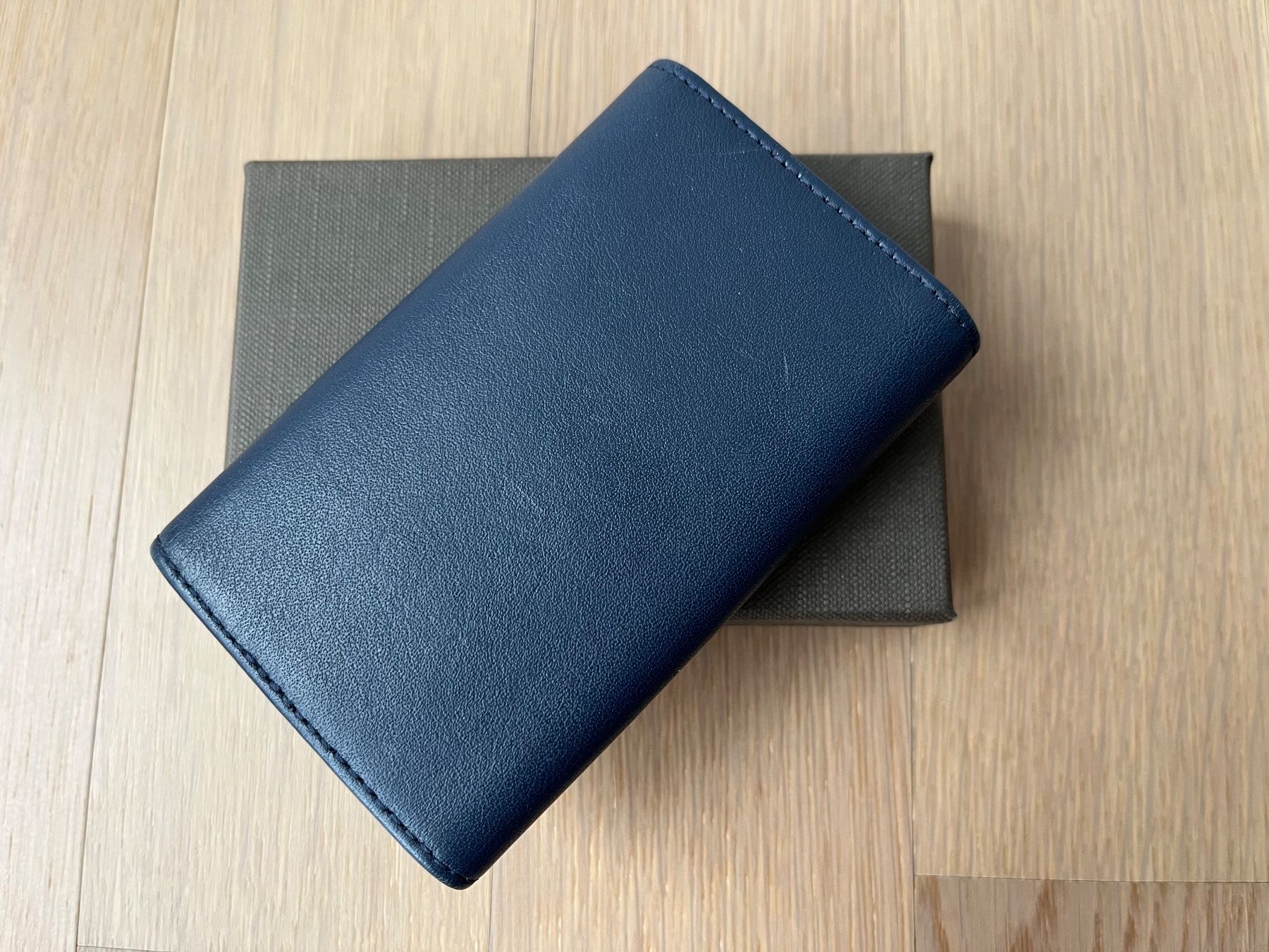 Patek Philippe Altro in  Abbigliamento & Accessori: Patek Philippe étui à clés/Schlüsseletui – Nuovo e nell'imballaggio originale da Villars-sur-Glâne venduto da etoupe621 4