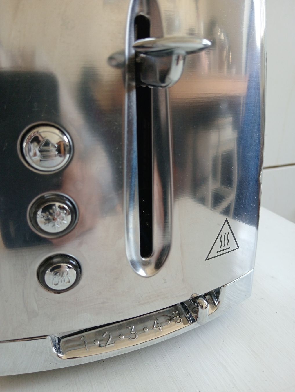 Russell Hobbs Elettrodomestici da cucina: Russell Hobbs Luna Moonlight Grey Toaster – Usato da Allschwil venduto da Evgeniia78 3