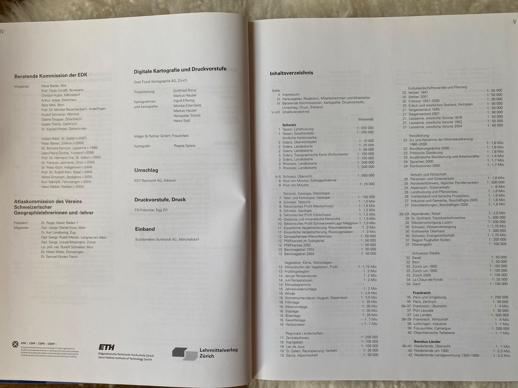 Bücher: Schweizer Weltatlas Ausgabe 2010 – Gebraucht aus Liestal von heinerburri 2